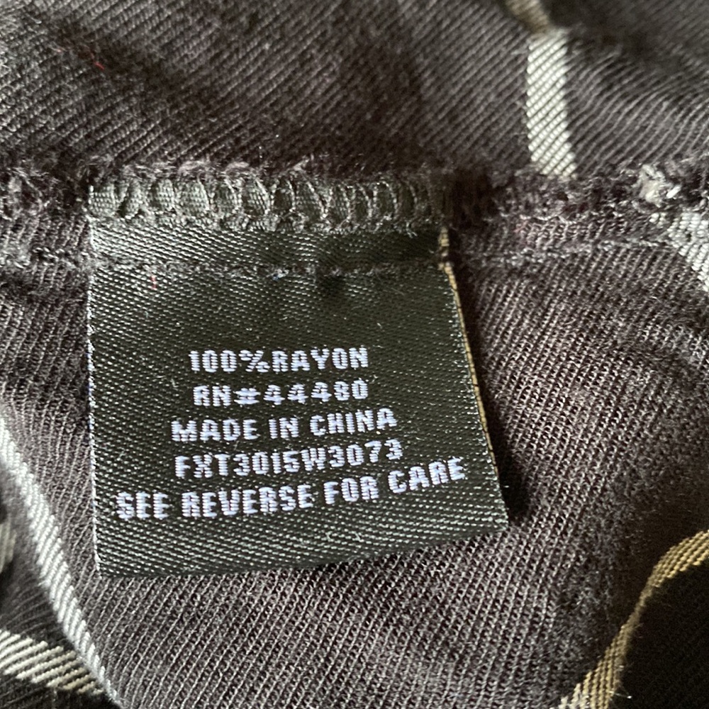 Split Back Top - image 3